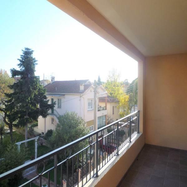 Offres de location Appartement Toulon 83000