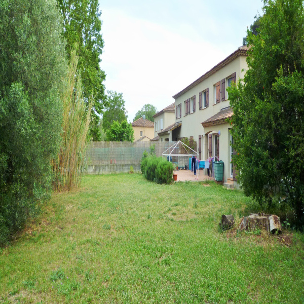 Offres de location Maison Toulon 83200