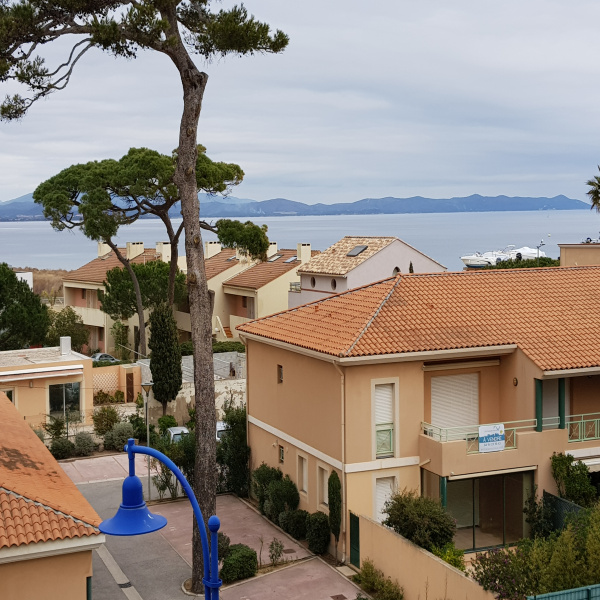 Offres de location Appartement Hyères 83400