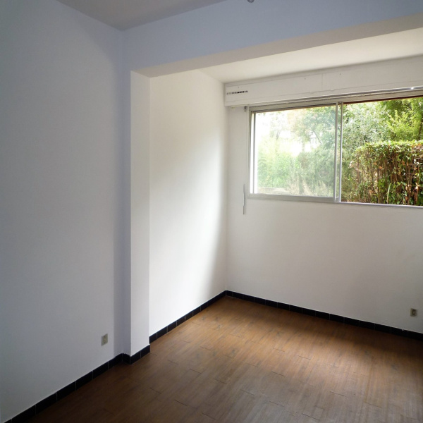Offres de vente Appartement Toulon 83000