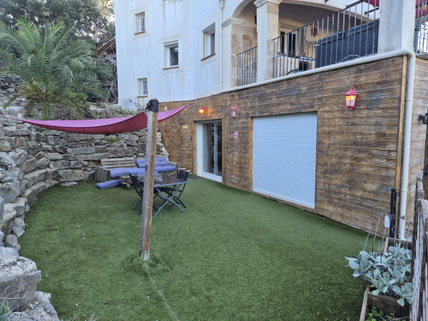 Offres de location Appartement Solliès-Toucas 83210