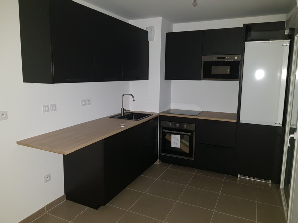 Offres de location Appartement Toulon 83200