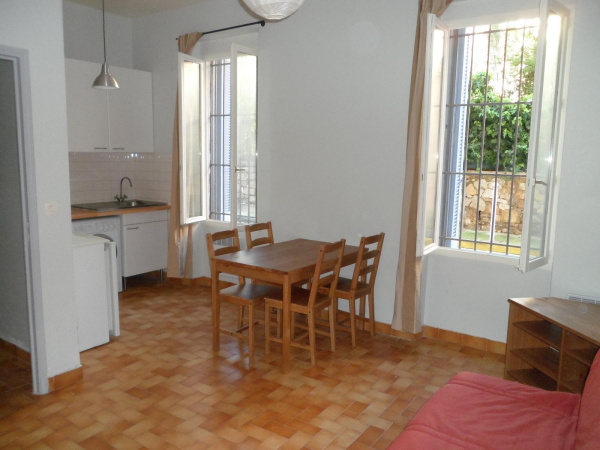 Offres de location Appartement Toulon 83100