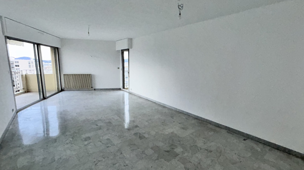 Offres de location Appartement Toulon 83000