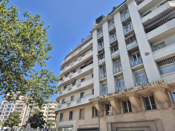 Offres de location Appartement Toulon 83000