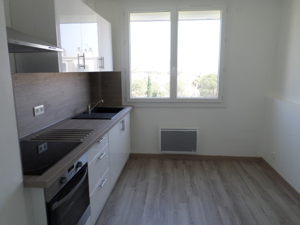 Offres de location Appartement Toulon 83200