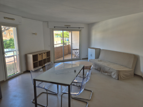 Offres de location Appartement Hyères 83400