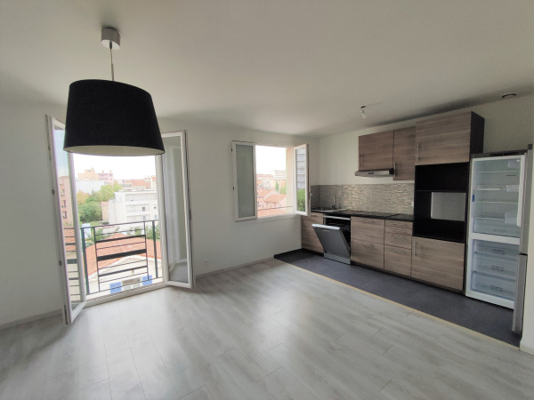 Offres de location Appartement Toulon 83200