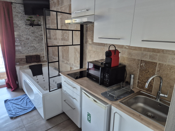 Offres de location Appartement Solliès-Toucas 83210