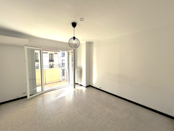 Offres de location Appartement Toulon 83000