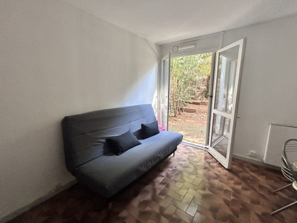 Offres de location Studio Toulon 83000