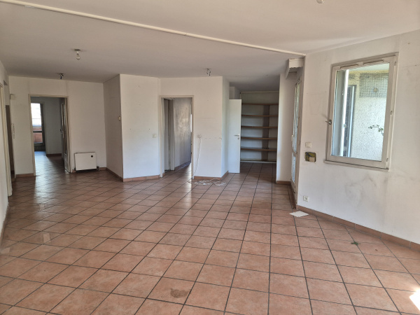Offres de vente Appartement Toulon 83000